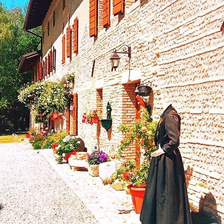 Villa La Regina Del Bosco Rivignano Exterior foto