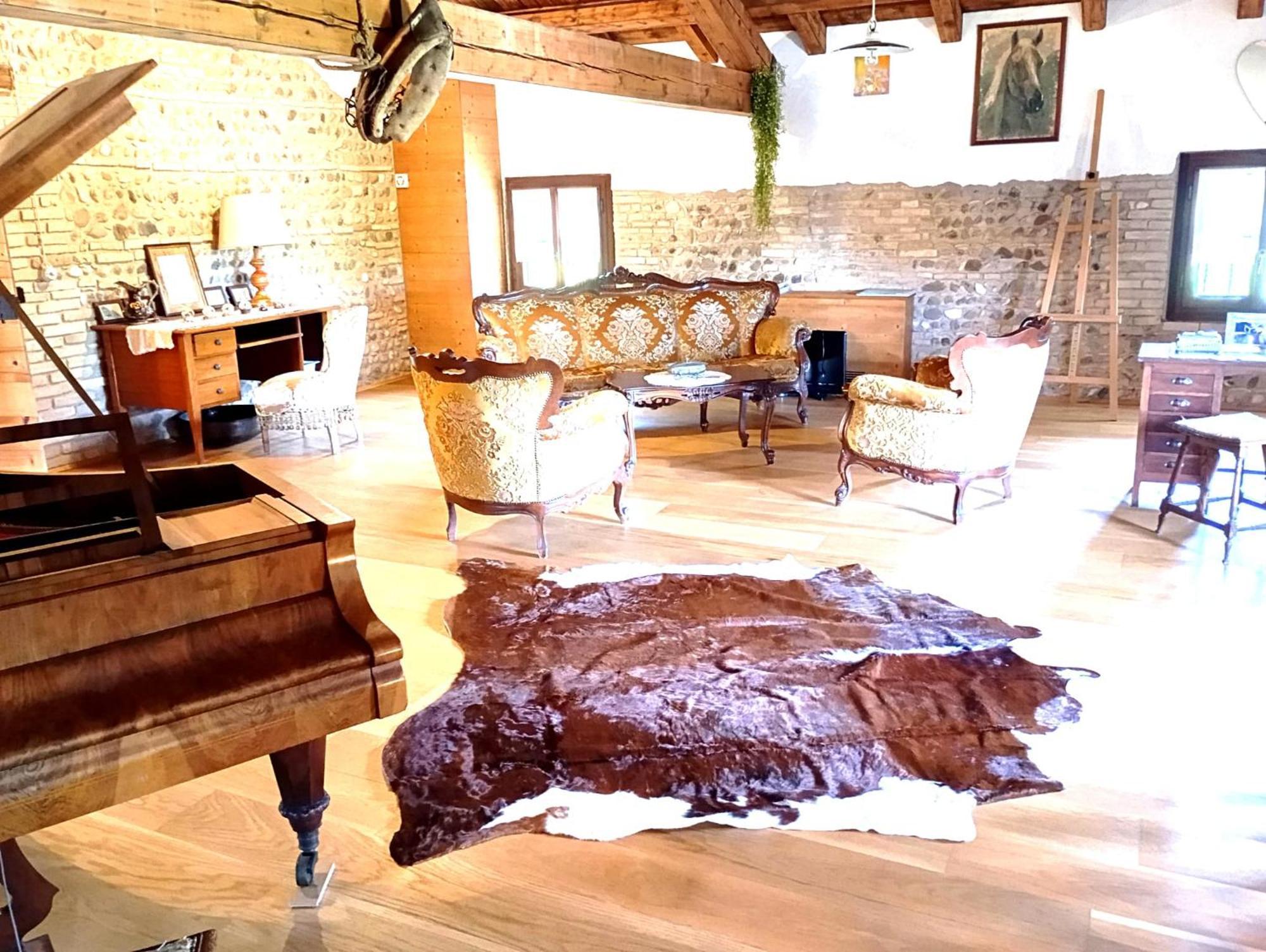 Villa La Regina Del Bosco Rivignano Exterior foto